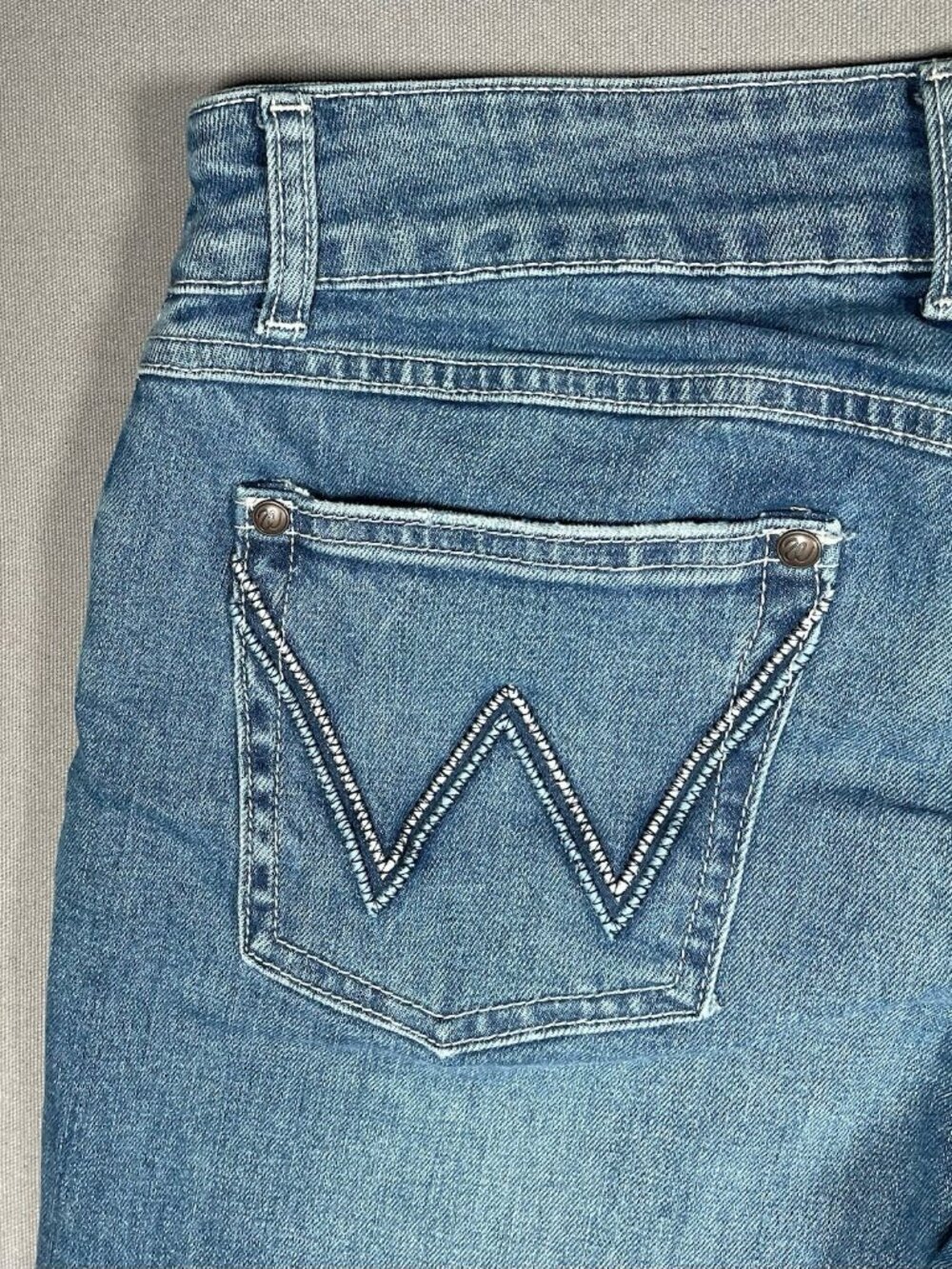 NWT Wrangler Retro Sadie Low Rise Stretch Trouser Jeans - Women Size 30/9 X 32 - Picture 10 of 16